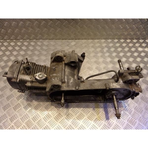 kinesisk skotermotor 125 gy6 152qmi 4 takt hy152qmi- USED