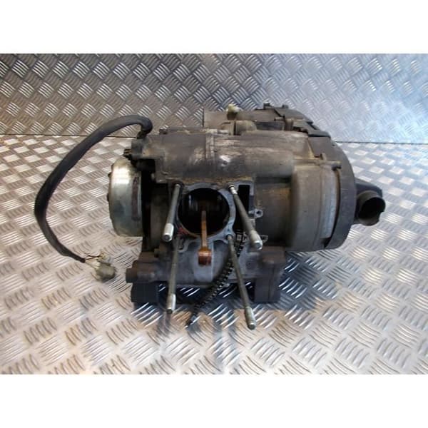 låg motor vevaxel transmission tändning skoter malaguti 125 madison- USED
