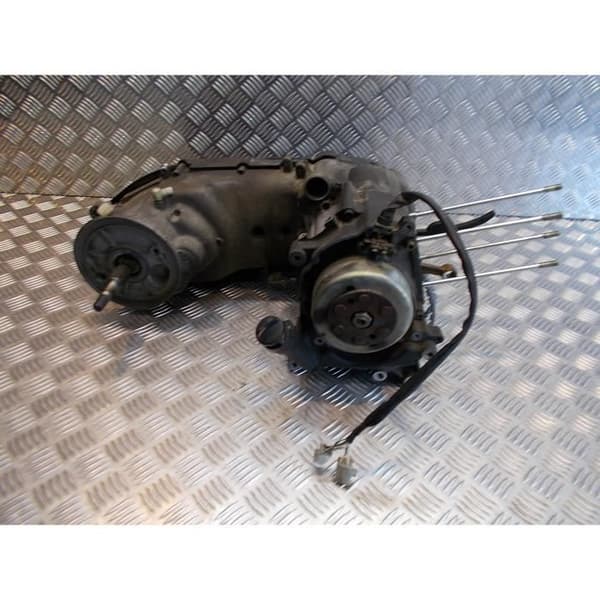 låg motor vevaxel transmission tändning skoter malaguti 125 madison- USED