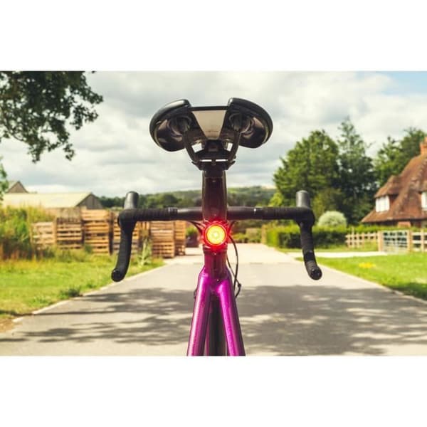 Exponeringsljus TraceR USB uppladdningsbar bakre cykelljus - röd - TU