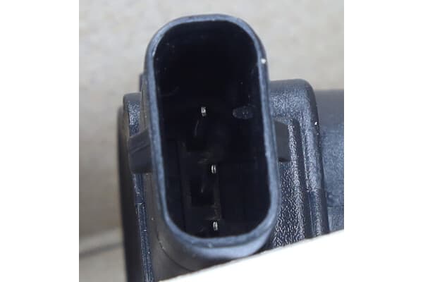 MAXGEAR PYSÄKÖINTIANTURI MERCEDES A LUOKKA W169 04-
