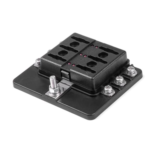Sikringsboks 6 fatninger, 1 massebeslag, 12 sikringer 2*5A, 2*10A, 2*15A, 4*20A