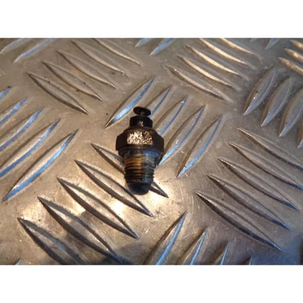 motorcykel vattentemperaturgivare aprilia 125 tuareg rotax 123- USED