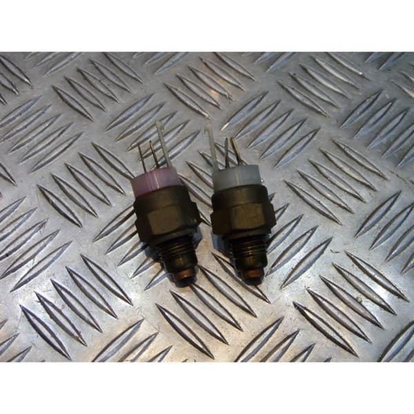 2 x vattentemperaturgivare skoter yamaha yp 250 majesty 4uc- USED