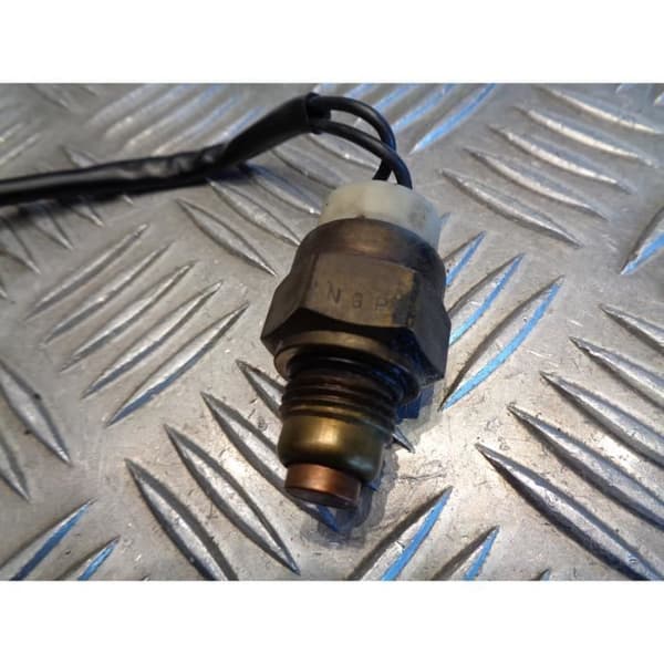 kylare vattentemperatursensor fläkt motorcykel kawasaki zx12r 1200 ninja zxt20aa 2000- USED