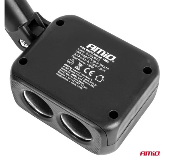 Oplader med 2 USB-A-porte og 1 USB-C 12/24V