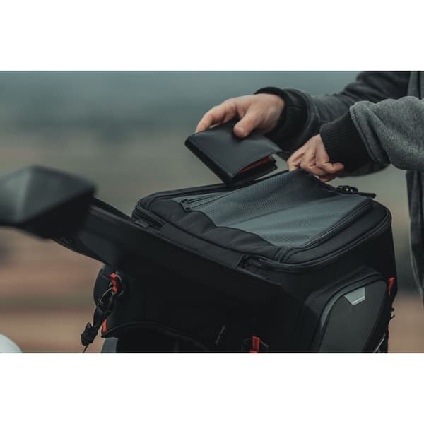 Sw-motech Sadeltaske I Nylon Pro Rearbag 1680d 22-34 L Sort 40 x 43 x 25 cm