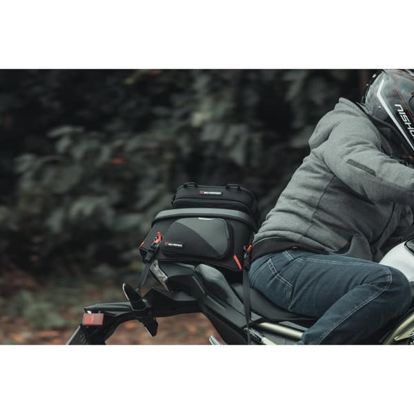 Sw-motech Pouch Pro Plus 1680d 3-6l Accessory Takapussi Musta 28 x 21 x 7 cm