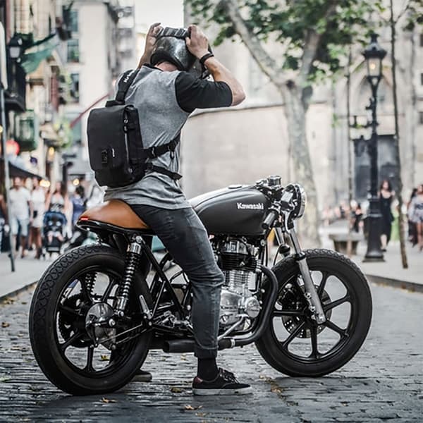 Kriega Messenger Sling 8l Rygsæk Sort