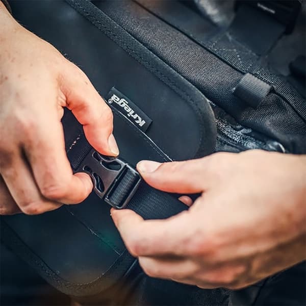 Kriega Messenger Sling 8l Rygsæk Sort