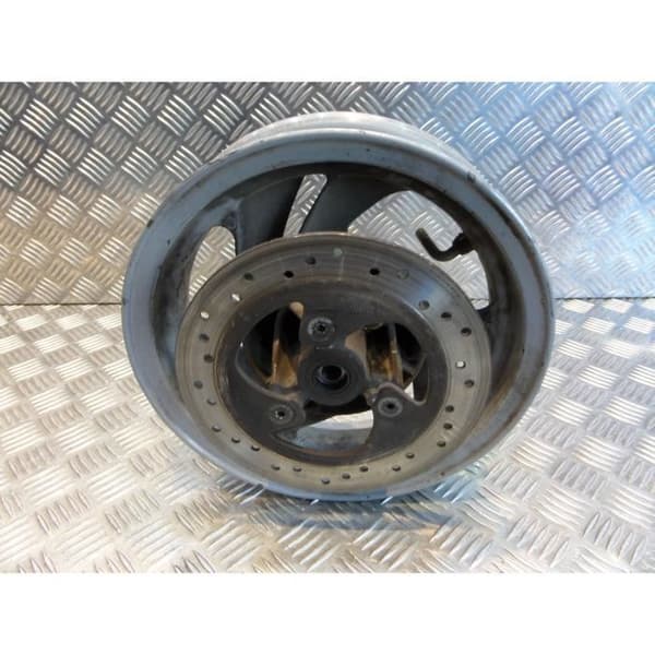 framhjulsfälg 2,5 x 10 skivbroms scooter peugeot 50 eller 80 sv- USED