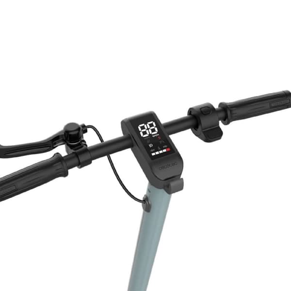 Cecotec Electric scooter with a maximum power of 500 W to overcome slopes and drive on any surface. Range of up to 20 km. It complies with all requir