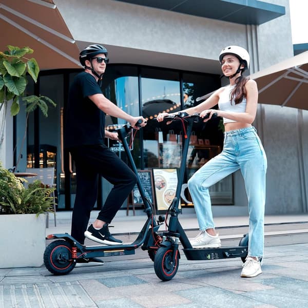 800W 15Ah elektrisk skoter, elsparkcykel, elskoter, räckvidd 50-60 km, 45 km/h maxhastighet, 10-tums däck