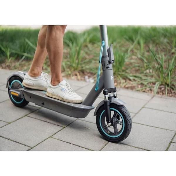 Motus Scooty 10" Plus elektrisk skoter | 60 km autonomi | 36V 15Ah 540 Wh Stapelbar elektrisk skoter för vuxna och barn 10 tum
