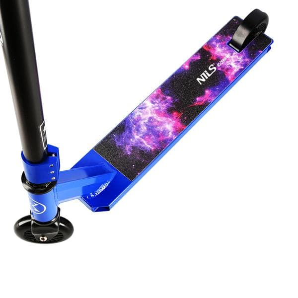HS021 SPACE TRICK SKOOTERI NILS EXTREME
