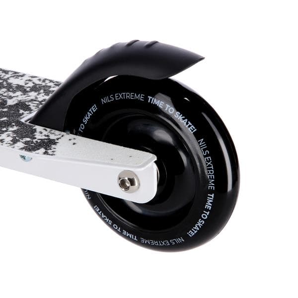 HS138 BLACK TRICK SCOOTER NILS EXTREME