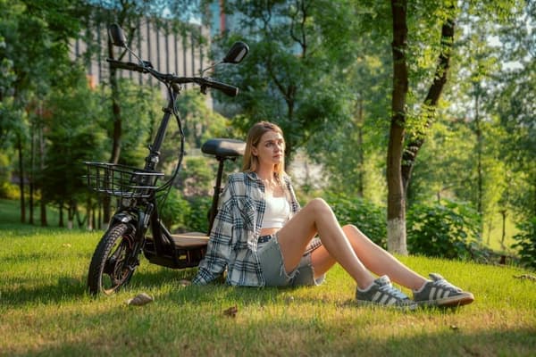 KuKirin C1 Pro-14-tums breddade pneumatiska däck elektrisk skoter, 500W motor, 48V26Ah batteri, 100km räckvidd, 45km/h maxhastighet