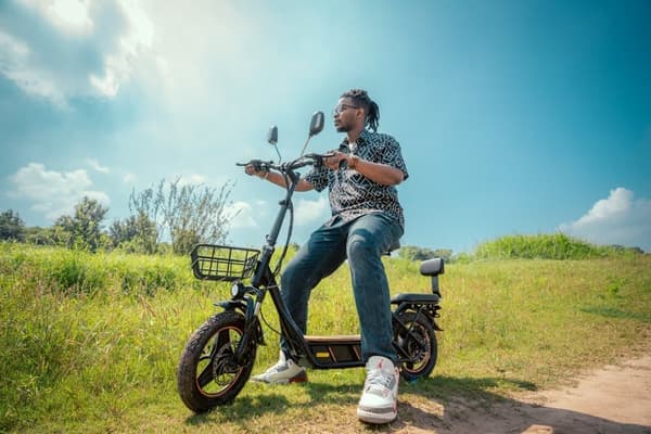 KuKirin C1 Pro-14-tums breddade pneumatiska däck elektrisk skoter, 500W motor, 48V26Ah batteri, 100km räckvidd, 45km/h maxhastighet