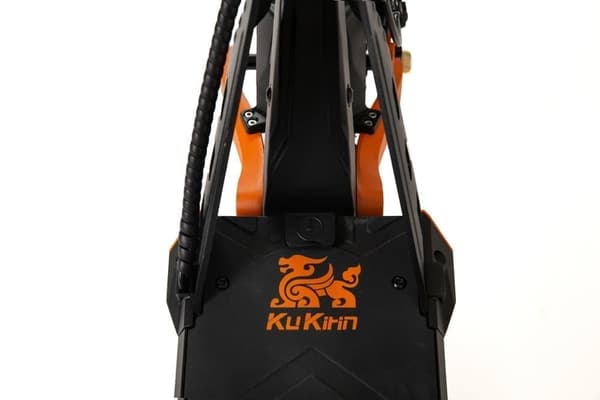 KUKIRIN G2 PRO - Kokoontaitettava sähköskootteri - 9" pyörät - 600W moottori - 48v 15Ah akku - 55KM kantama - musta