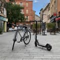 Miniatyrbild 2 av 4: Blinkande backspegel för cyklar och skotrar - VISAIA BIKE - QLÏR modell - Svart - Fällbar - 115g