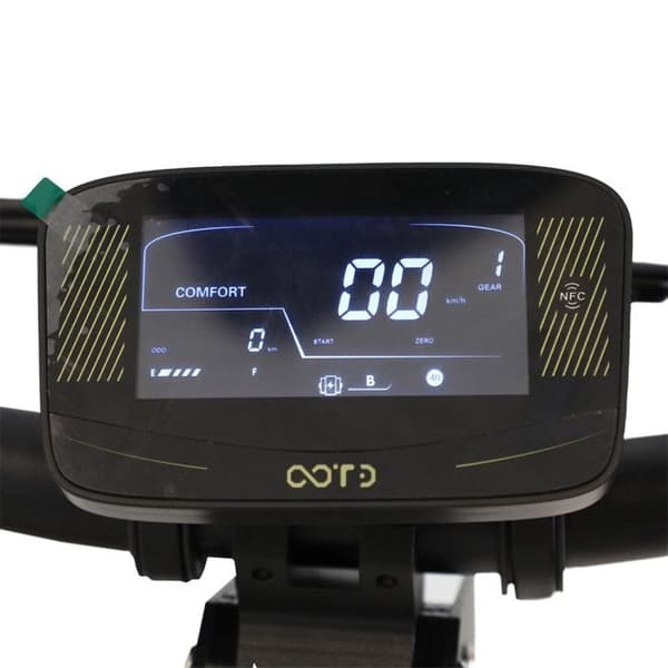 Trottinette elektrisk hopfällbar DUOTTS T30, motor 1600 W x 2, batteri 60V31,2Ah, däck 13 tum, hydraulisk skivbroms, NFC