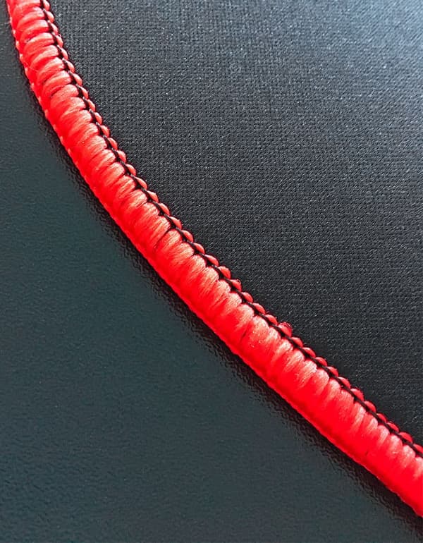 Arozzi Arena Deskpad - Red border