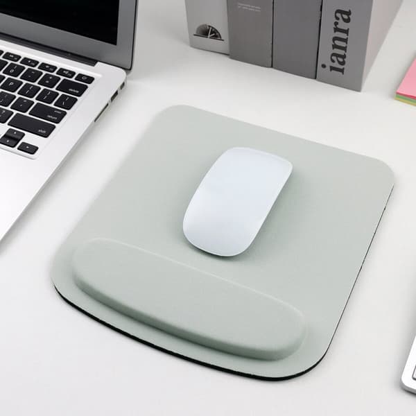 Musmatta Med Ergonomiskt Handledsstöd