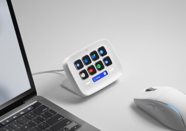 Elgato Stream Deck Neo Touch Points 8 buttons