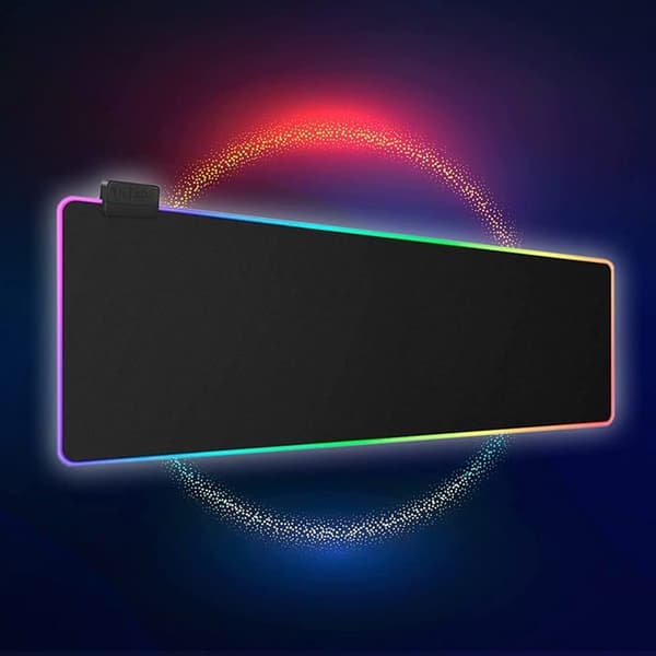 Tilted Nation RGB Gaming Mouse Pad Large - LED Extended Mousepad Skrivbordsmatta med 8 justerbara ljuslägen - Datormus och tangentbord