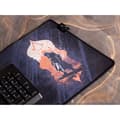 Miniatyrbild 2 av 3: XL musmatta - FREAKS AND GEEKS - Assassin's Creed Mirage - Halkfri - 770x295 mm - 3 mm tjock