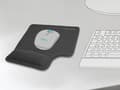 Pikkukuva 4 / 5: DeLOCK Ergonomic Mouse Pad with Gel Wrist Rest left-hander black, Black, Monochromatic, Rubber, Wrist rest, Non-slip base