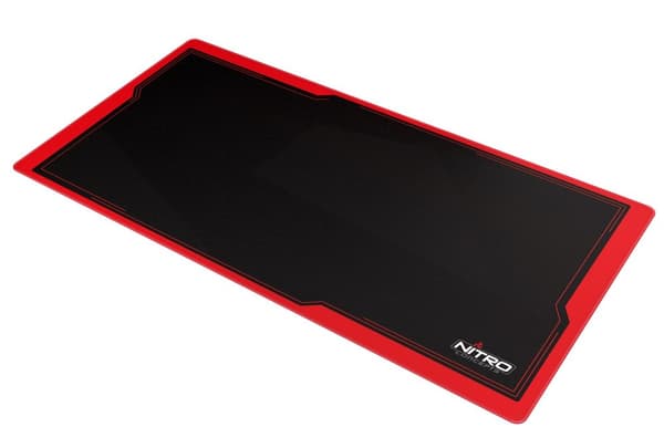 Nitro Concepts DM12 -pelihiirimatto, musta, punainen