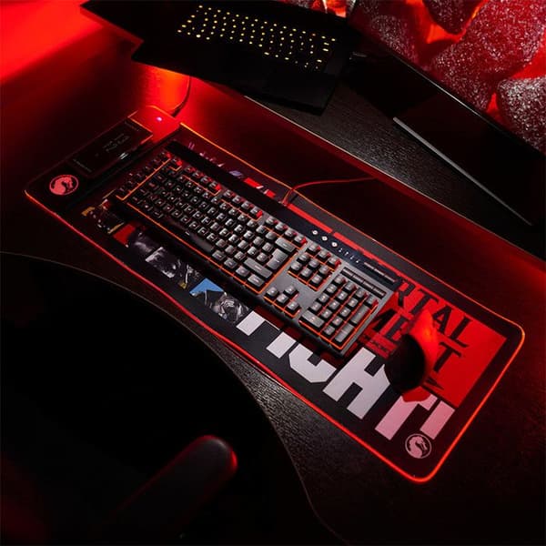 Numskull - Mortal Kombat - XXL Spelmusmatta och trådlös laddare