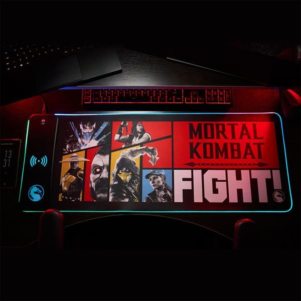 Numskull - Mortal Kombat - XXL Spelmusmatta och trådlös laddare