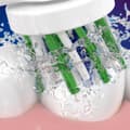 Miniatyrbild 2 av 7: Oral B Borsthuvud Cross Action 9st