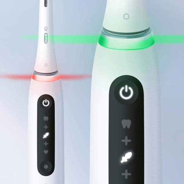 Oral B Sähköinen Hammasharja Series 5 Io Kirkas