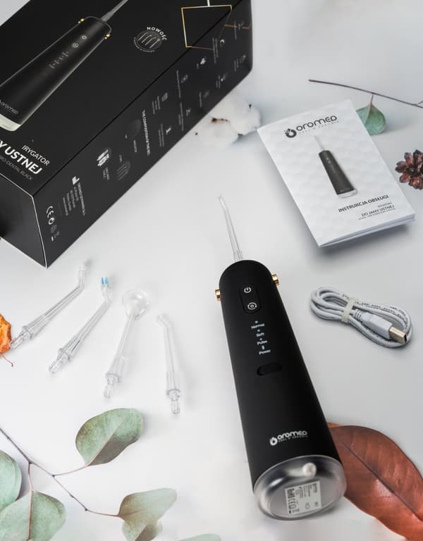 Oromed ORO-DENTAL svart intelligent oral irrigator