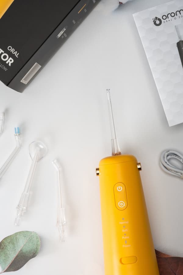Oromed ORO-X DENT gul intelligent oral irrigator