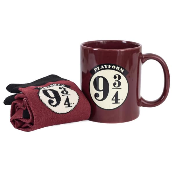 Harry Potter Platform 9 3/4 Mug and Sock Set