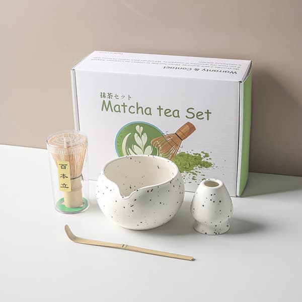 Keramiskt teset, inklusive matchaskål, Matcha vispställ och matchavisp, 5-delars set