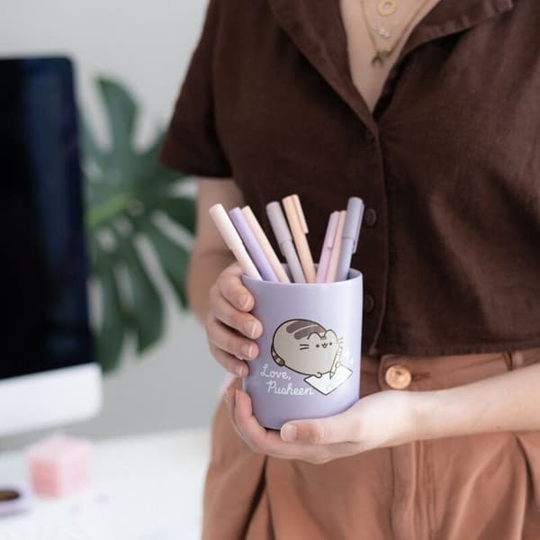 Pusheen Moments Pencil holder