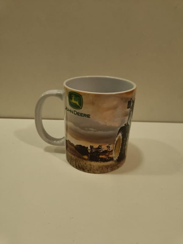 John Deere muki