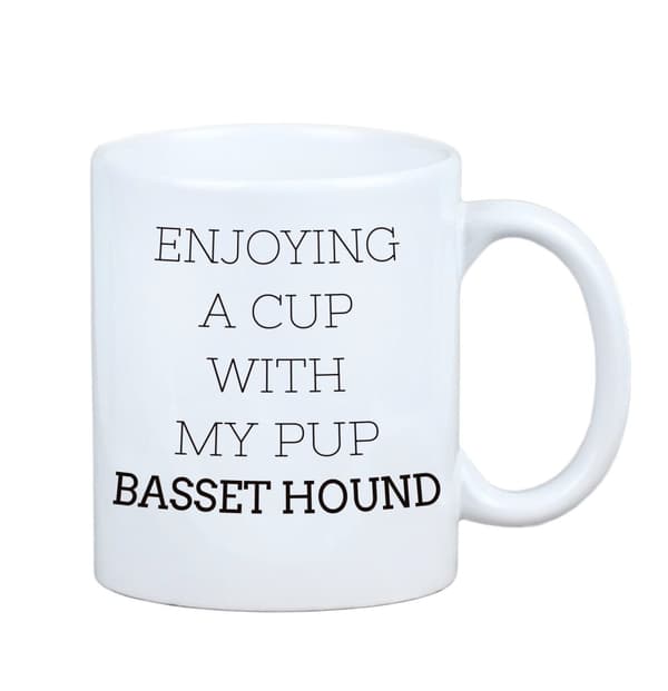 Basset Hound - muki, jossa on valokuva ja merkintä geometrisesta Art-Dog koirasta