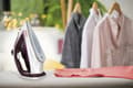 Miniatyrbild 6 av 8: Tefal FV5714 Easygliss Plus ångstrykjärn 2400W Bordeaux/Vit