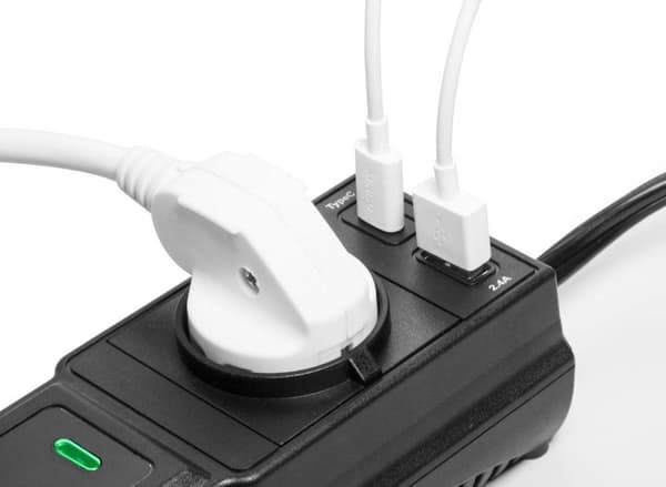 Technaxx TE21 Car 12V spændingsomformer med 2 USB porte og 1 x 230V stik max. 200W