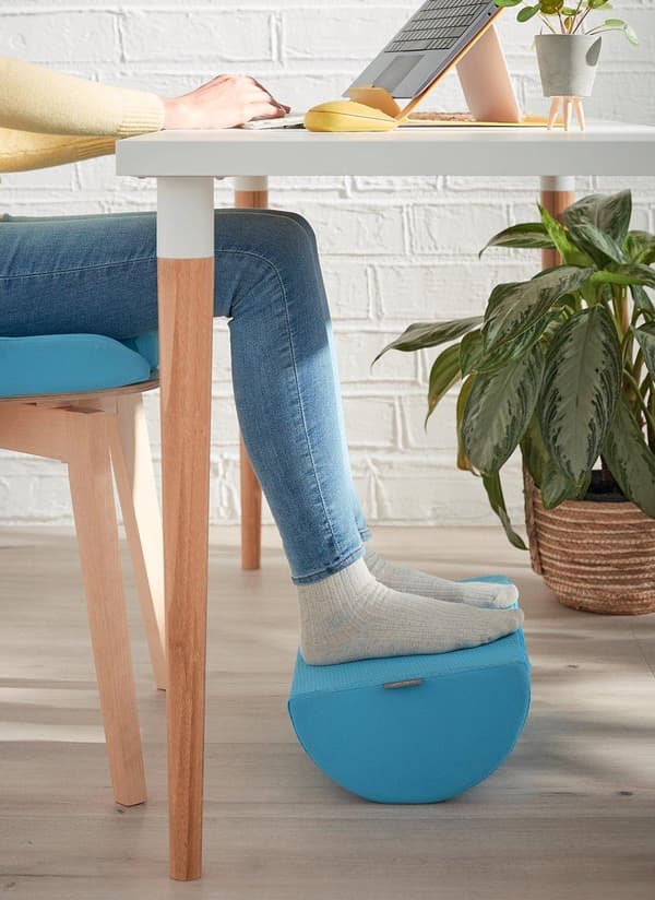 Leitz jalkatuki Ergo Cozy, sininen ergonominen, pehmeä ydin & kangaspäällinen, voidaan myydä - 1 kpl (5371-00-61)