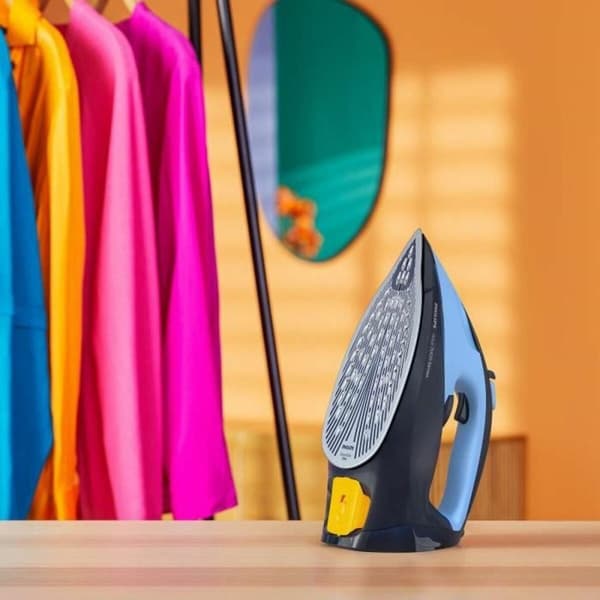 Philips ångstrykjärn, SteamGlide Elite-sula, 2 800 watt, ångeffekt: upp till 50 g/min., Extr (DST7041/20)