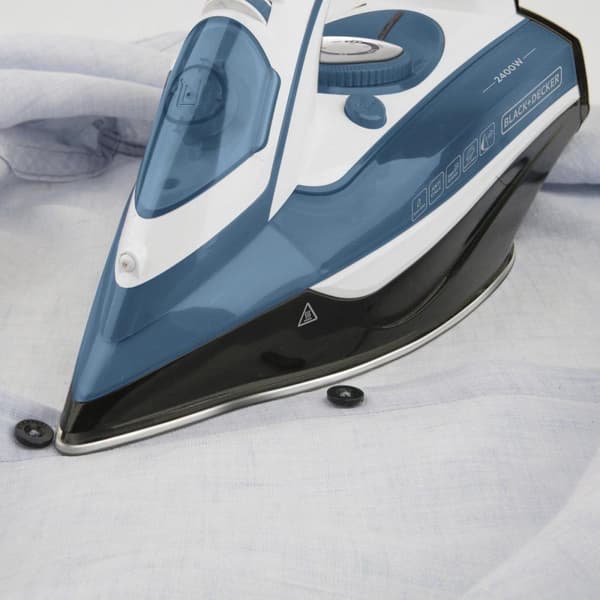 Black+Decker BXIR2402E, ångstrykjärn, blå (BXIR2402E)