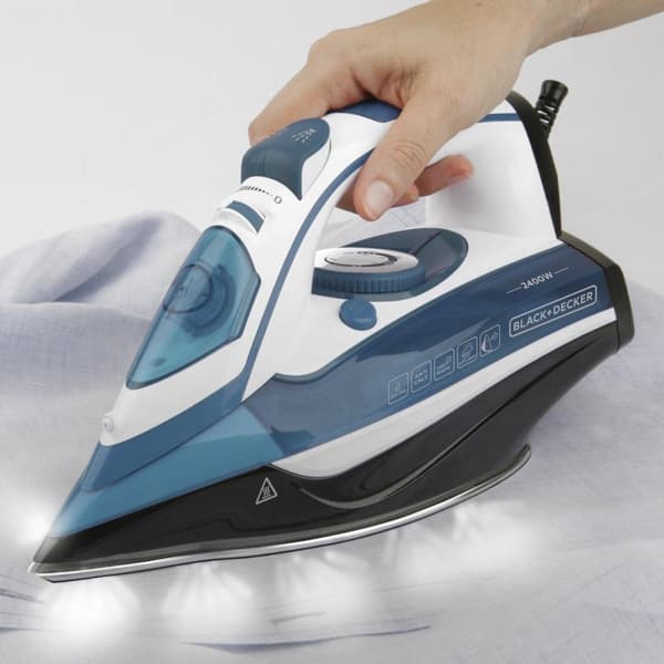 Black+Decker BXIR2402E, ångstrykjärn, blå (BXIR2402E)