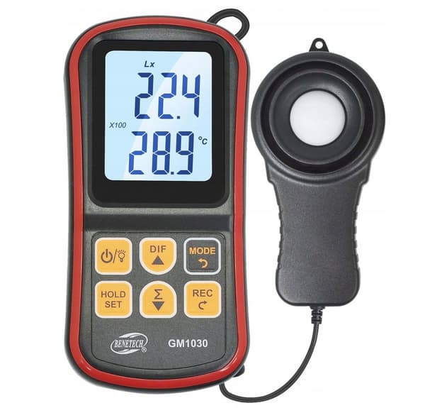 LUX-MITTARI ANTURIN VALOMITTARILLA BLUETOOTH